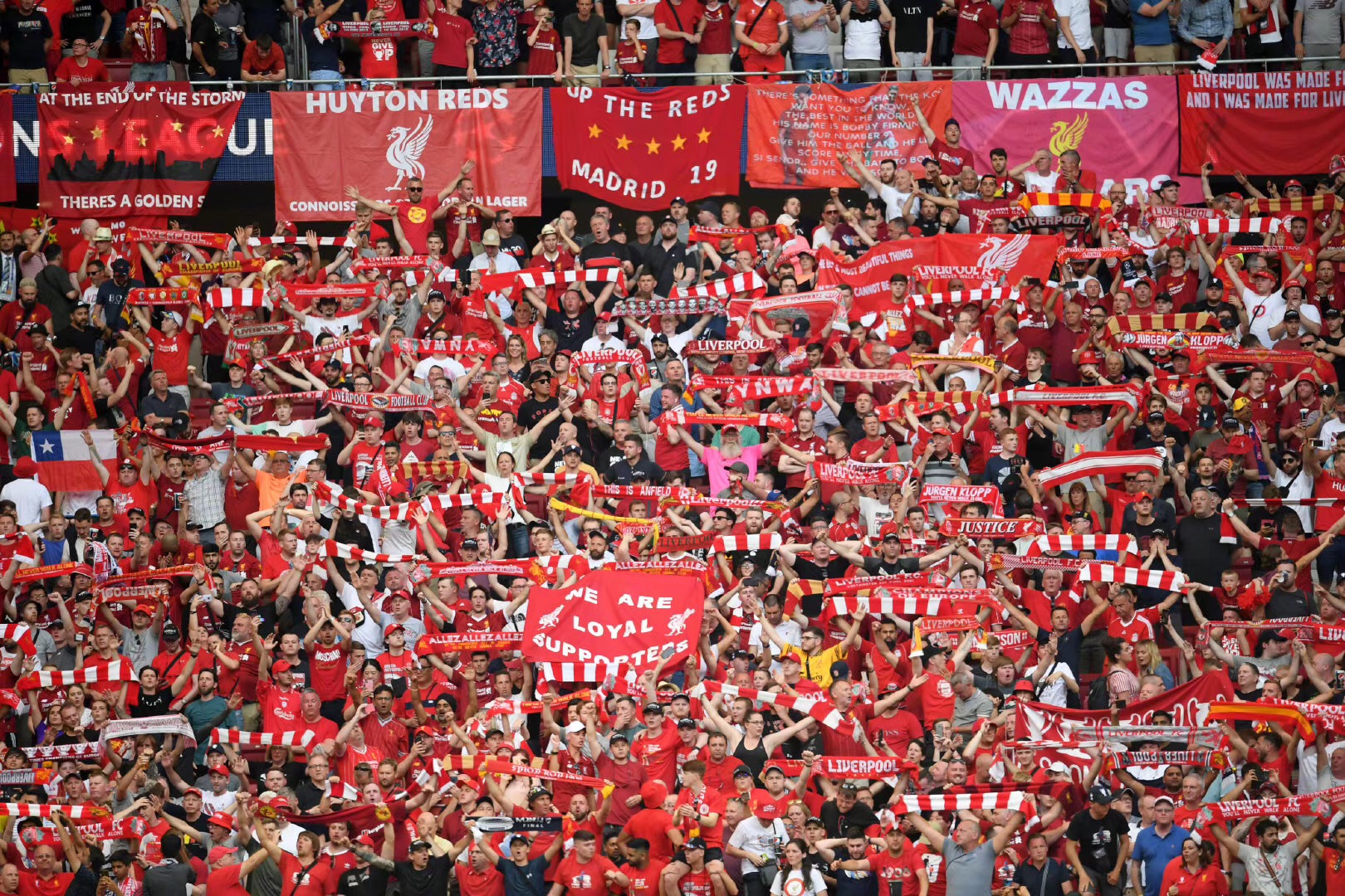 替补小将打入职业生涯首球