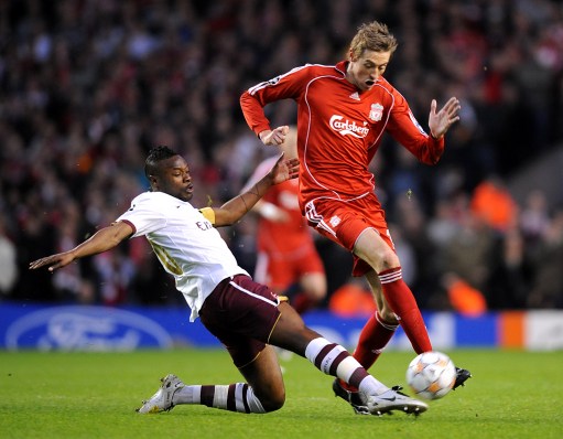 CBA：广州队主场大胜吉林男篮