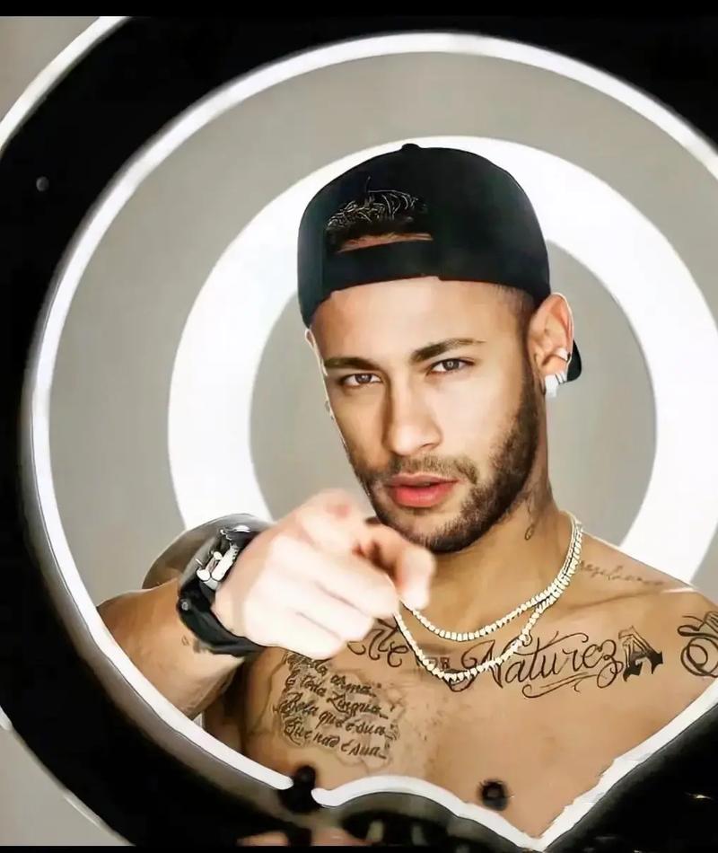 皇马高管：国王杯上抽到我们是历史机遇，对曼城必须拿3分