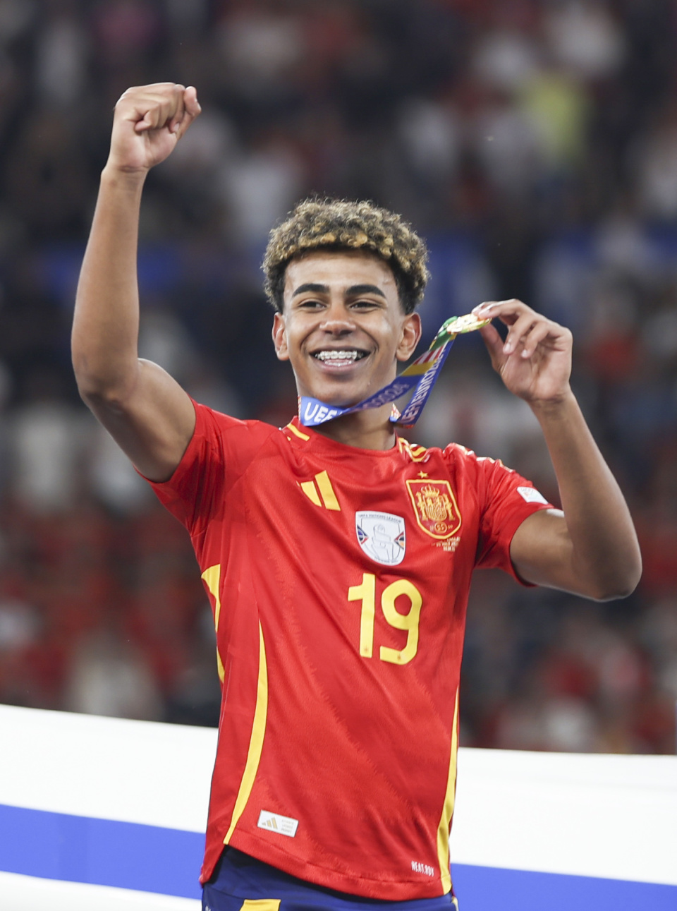 记者：2026年元旦前后津门虎收队冬训，先去海口再去海外拉练