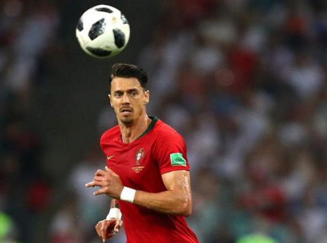 足球报：梅州客家经济困难无法妥善解决，也没总经理主持局面